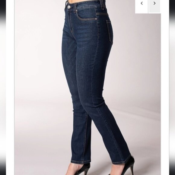 Carreli Women's Straight Leg Jeans Mid Rise, Double Stitch, Classic Fit, Size 31 - Picture 1 of 16